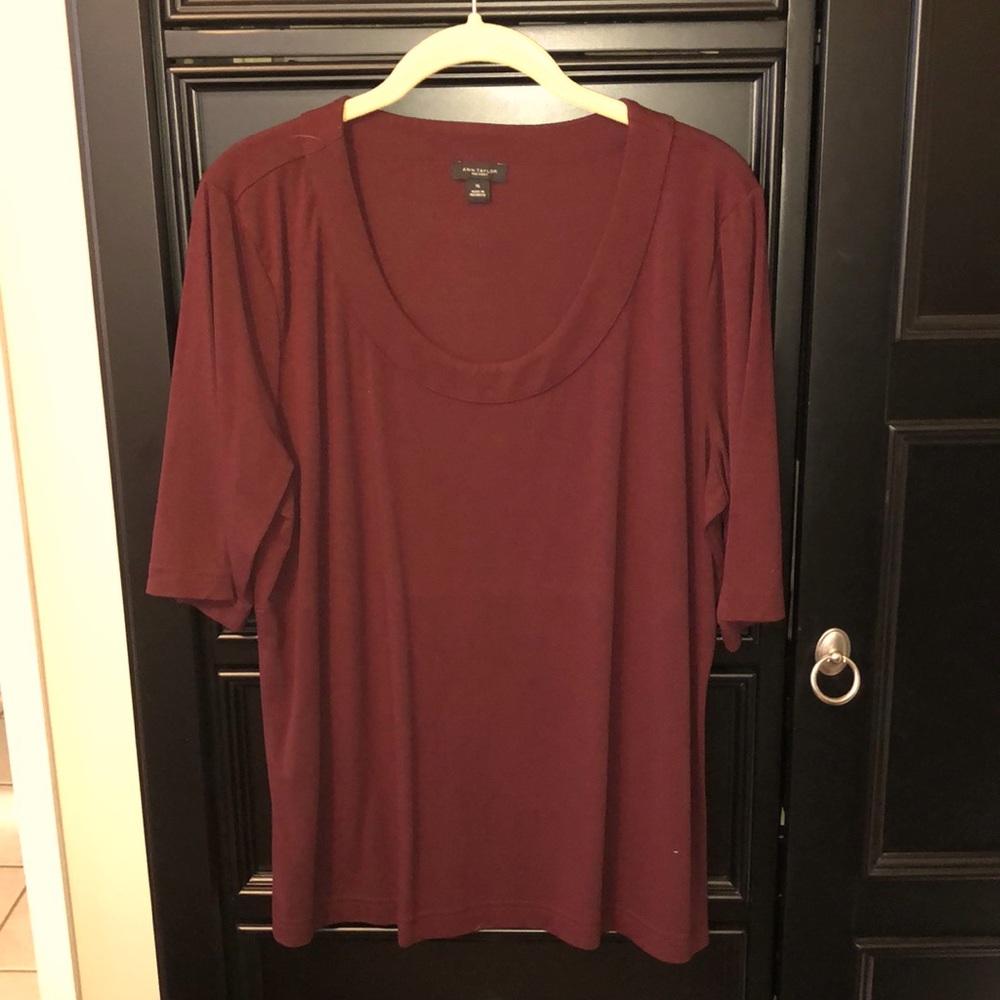 Anne Taylor factory scooped neck XL never worn